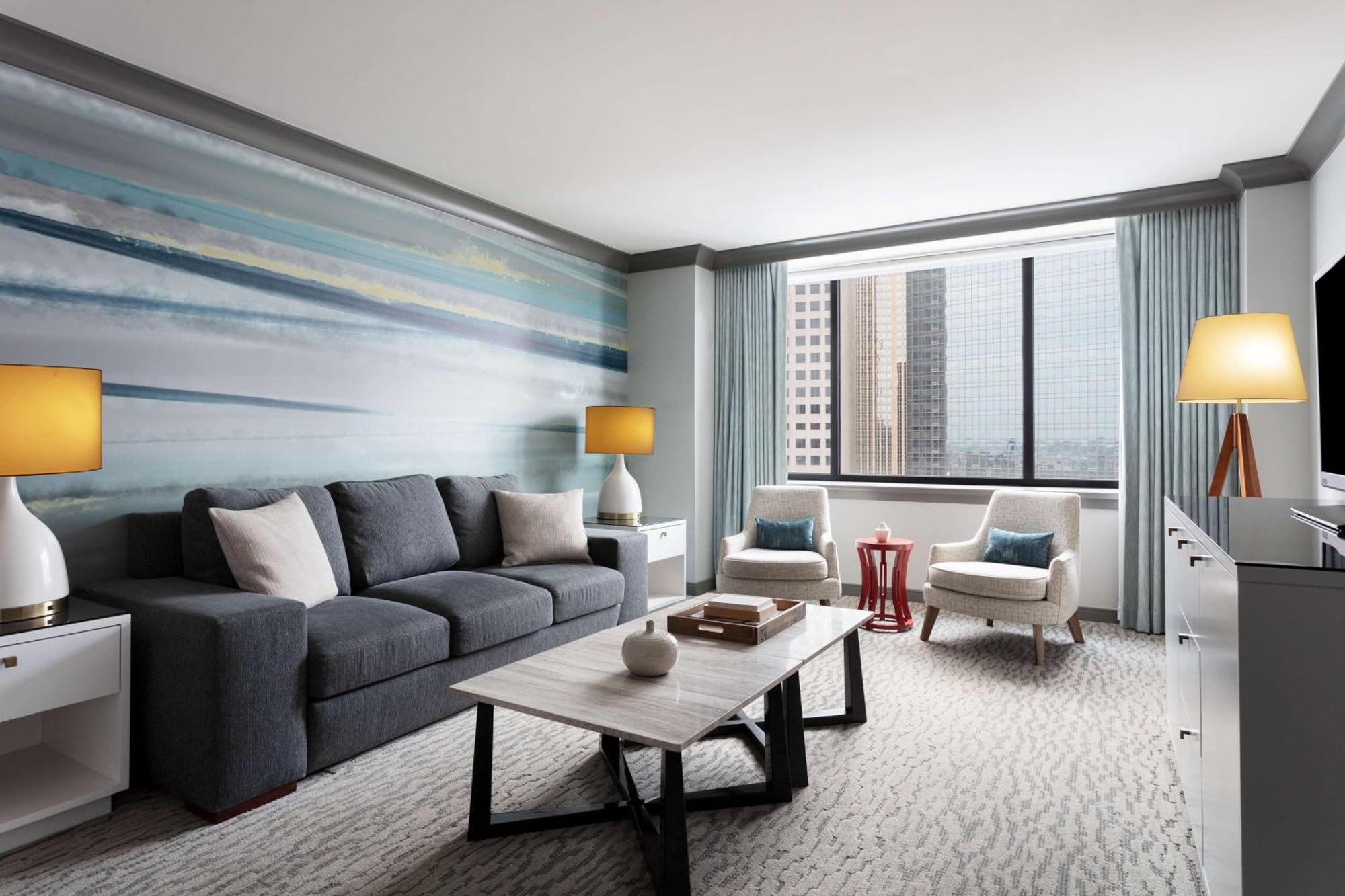 The Lofton Minneapolis, Tapestry Collection By Hilton
