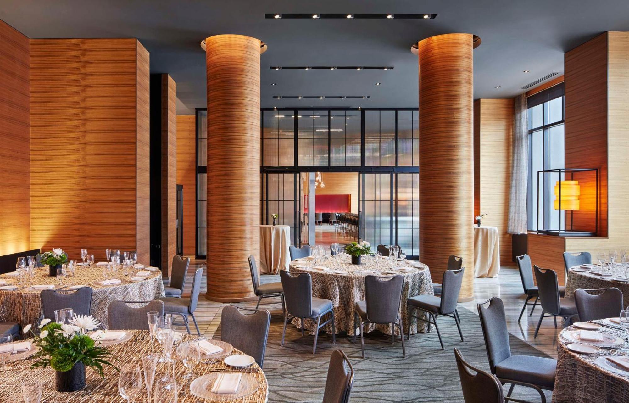 The Lofton Minneapolis, Tapestry Collection By Hilton 4* Minneapolis
